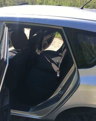Mazda 3 cena 11000 przebieg: 186550, rok produkcji 2007 z Marki małe 254